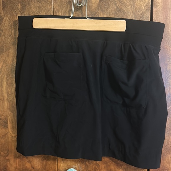 EUC Athleta Brooklyn Skort, 16” size 14 - Picture 11 of 13